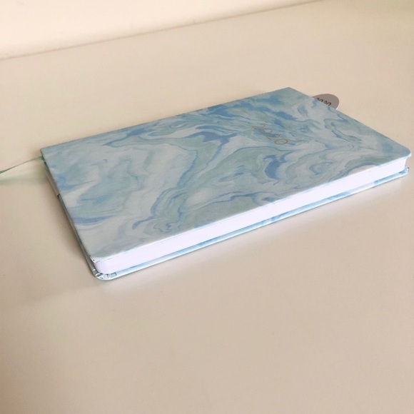 Èccolo Blue Marble 2020 Weekly Planner - Picture 3 of 9